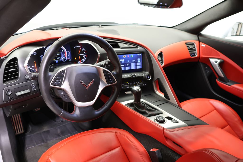 Thumbnail: 2015 Chevrolet Corvette - 31