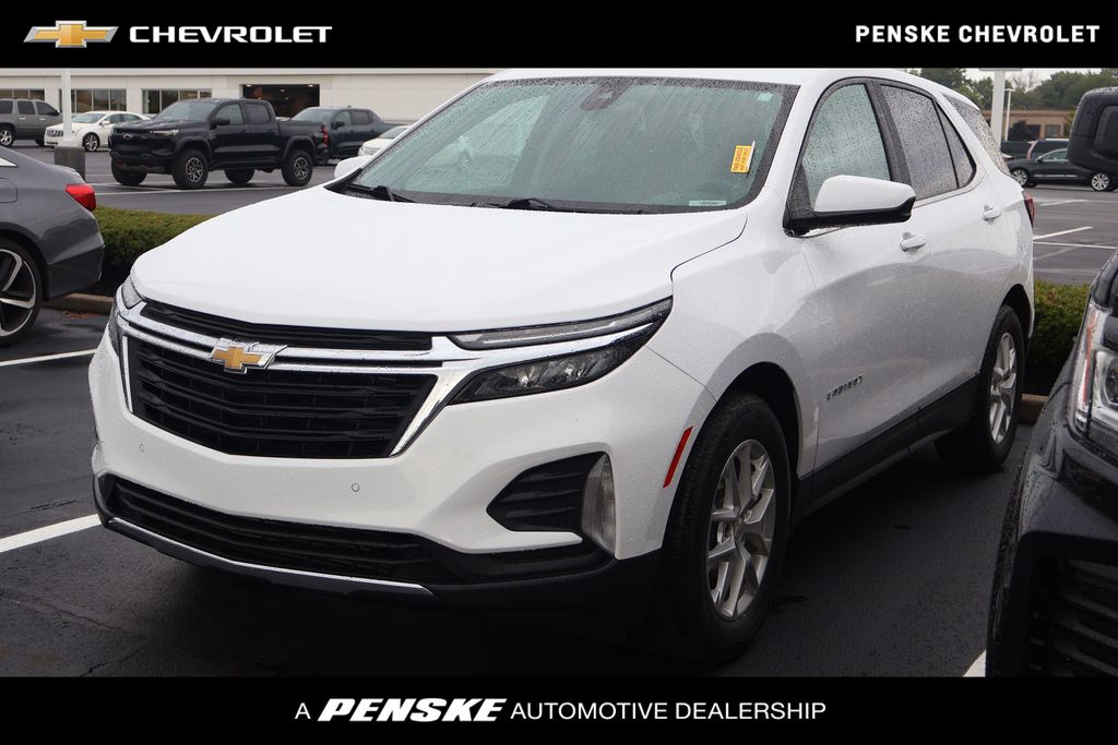 Thumbnail: 2022 Chevrolet Equinox - 1