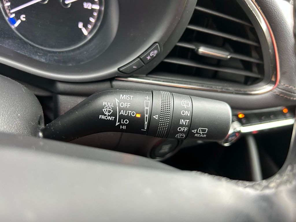 2023 Mazda Mazda3 Premium 21