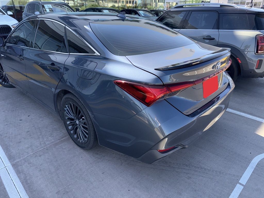 Thumbnail: 2020 Toyota Avalon - 7