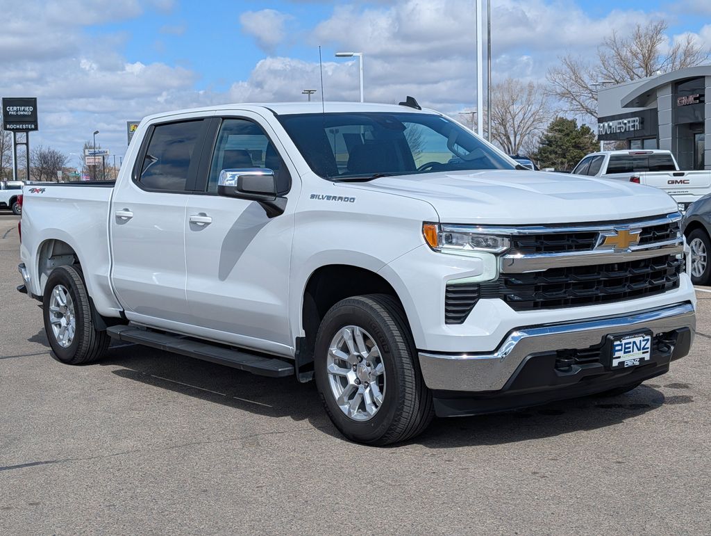 2023 Chevrolet Silverado 1500 LT Crew Cab 4WD