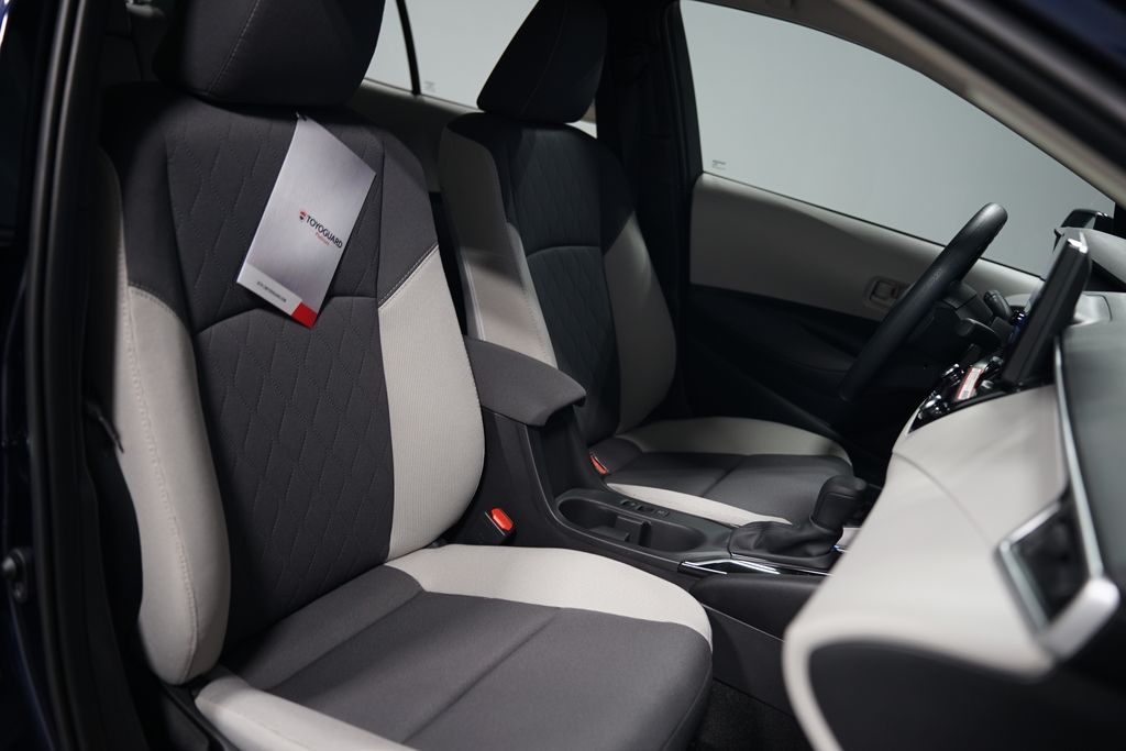 2025 Toyota Corolla LE 25