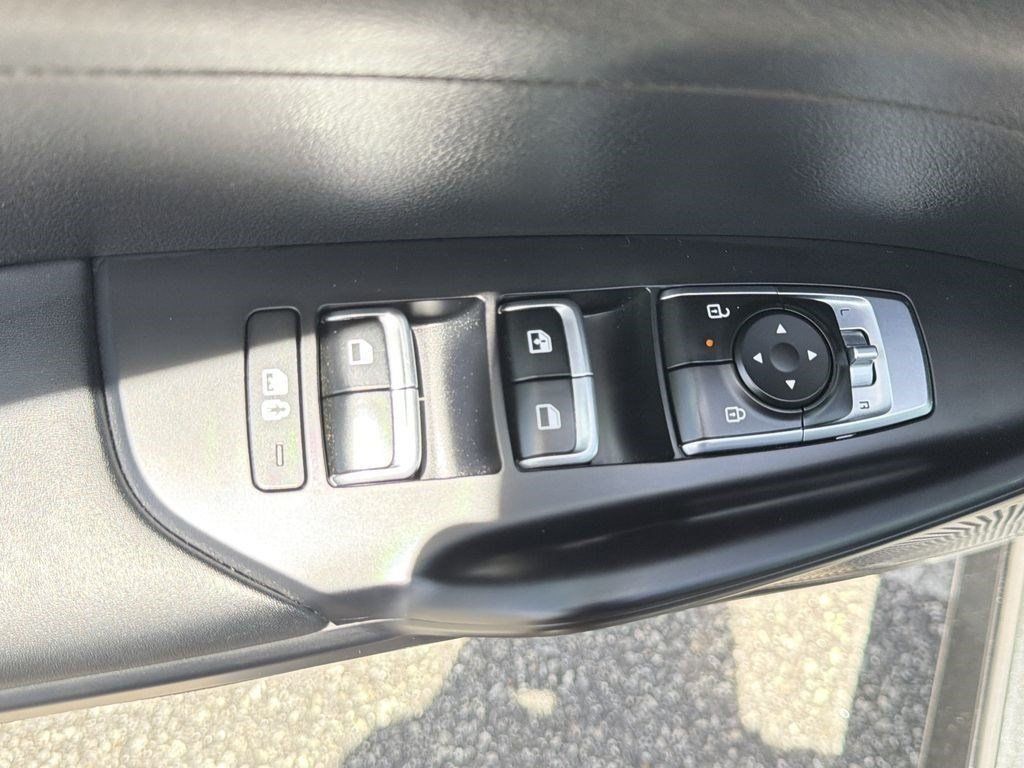Used 2025 Kia K5 Sedan