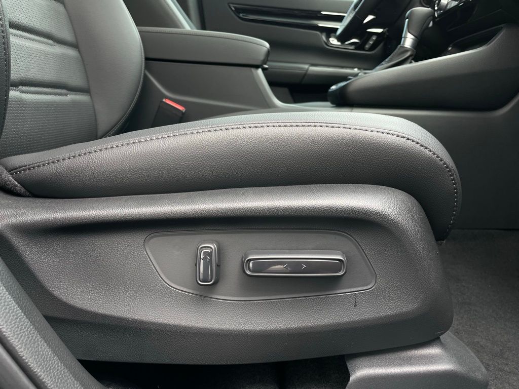 Thumbnail: 2026 Honda CR-V - 32