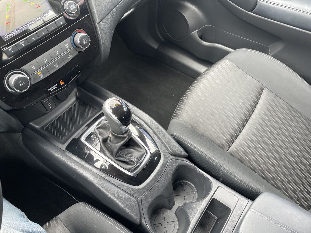 Used 2017 Nissan Rogue SUV