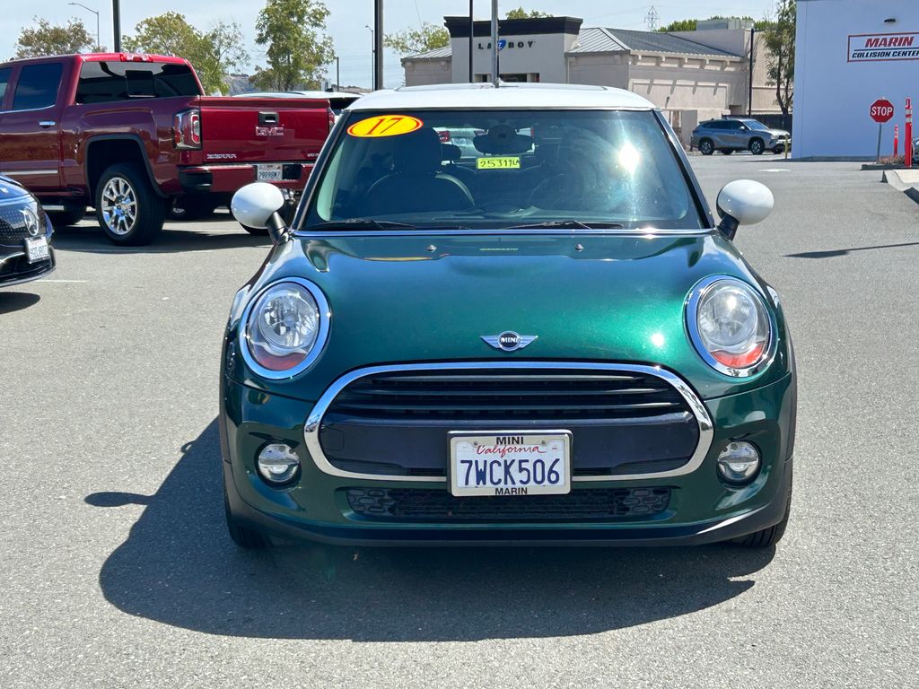 Thumbnail: 2017 MINI Cooper - 8