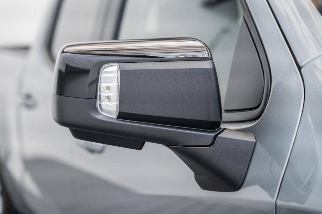 ChevroletSilverado 150017