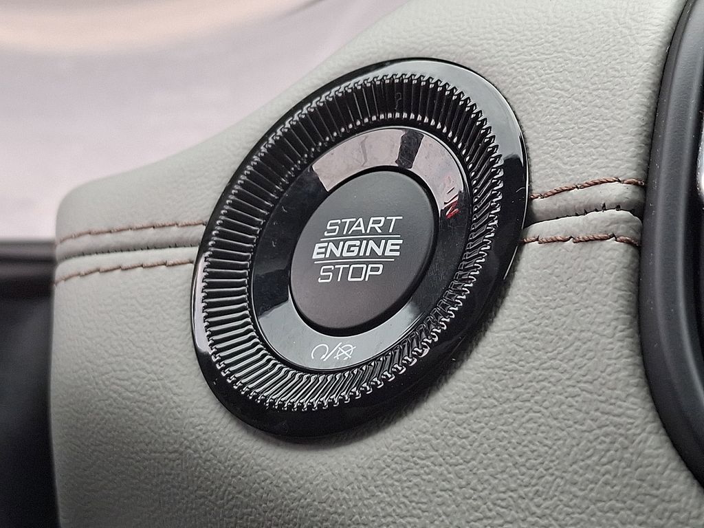 2025 Jeep Compass Limited White at Bob Ruth Ford
