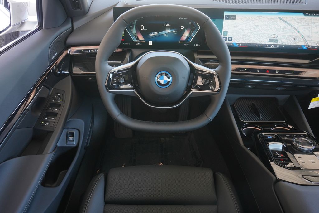 2024 BMW i5 eDrive40 16