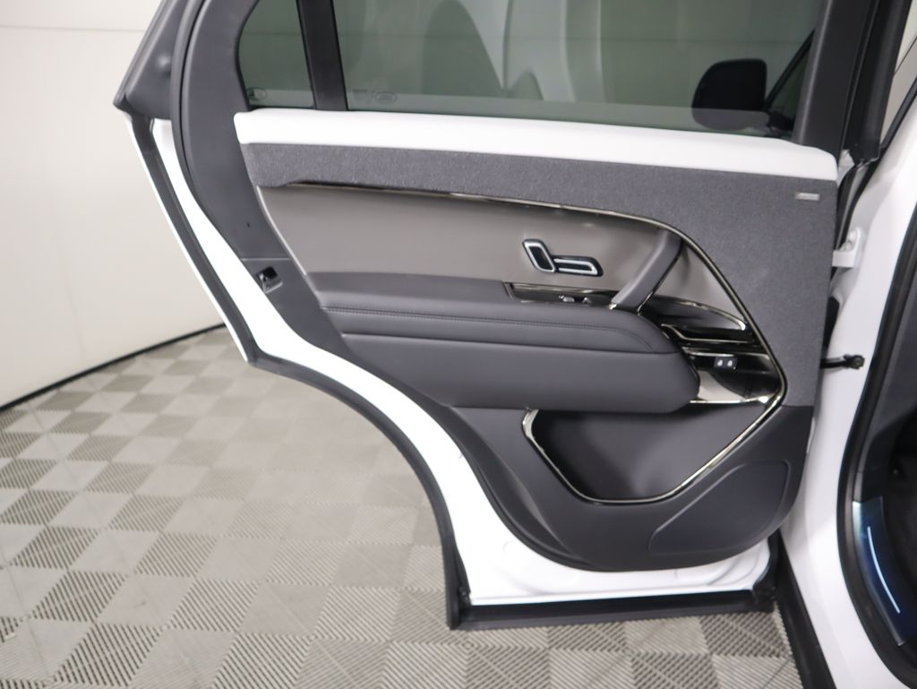 Thumbnail: 2025 Land Rover Range Rover Sport - 28