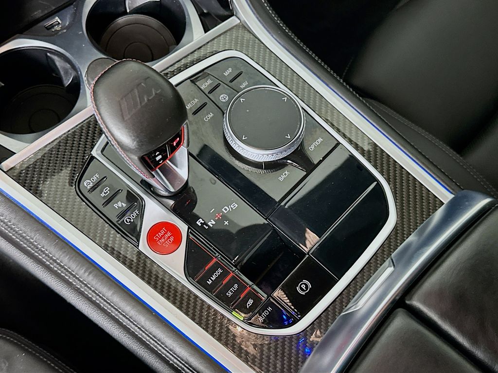 2023 BMW M8 Competition 17
