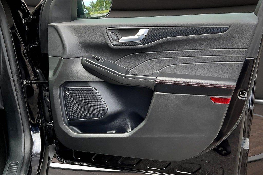 Used 2025 Ford Escape SUV