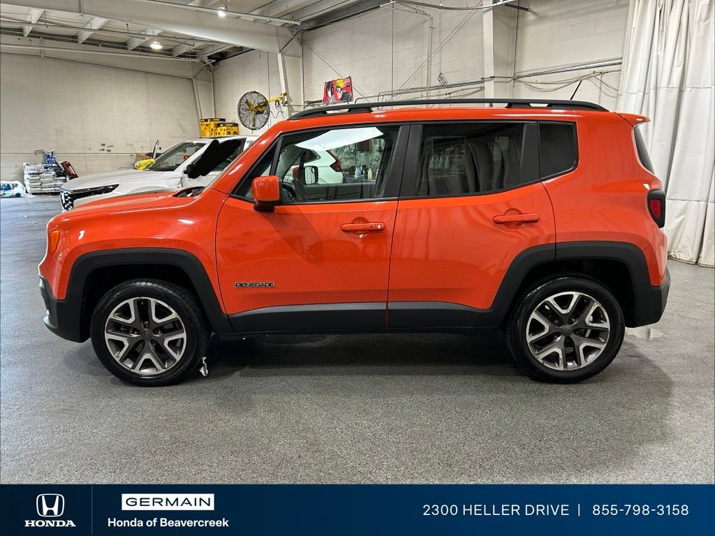 Used 2015 Orange Jeep Latitude image 5