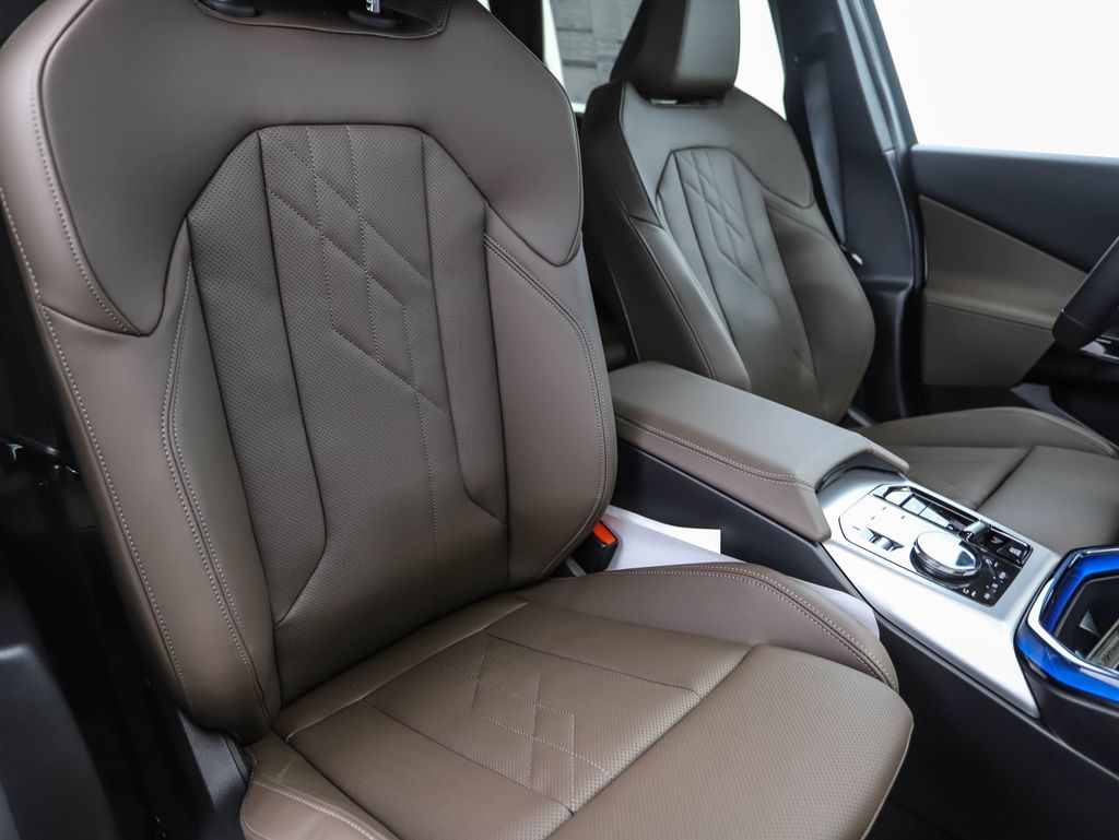 Thumbnail: 2026 BMW X3 - 30