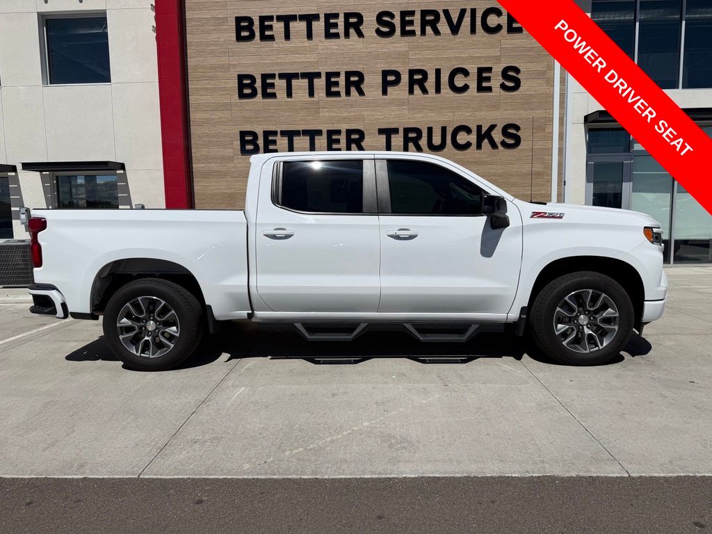 2024 Summit White Chevrolet Silverado 1500 RST 4X4 Truck