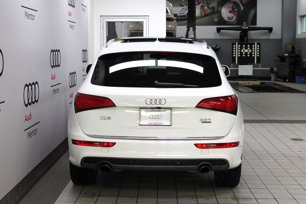 Thumbnail: 2017 Audi Q5 - 5