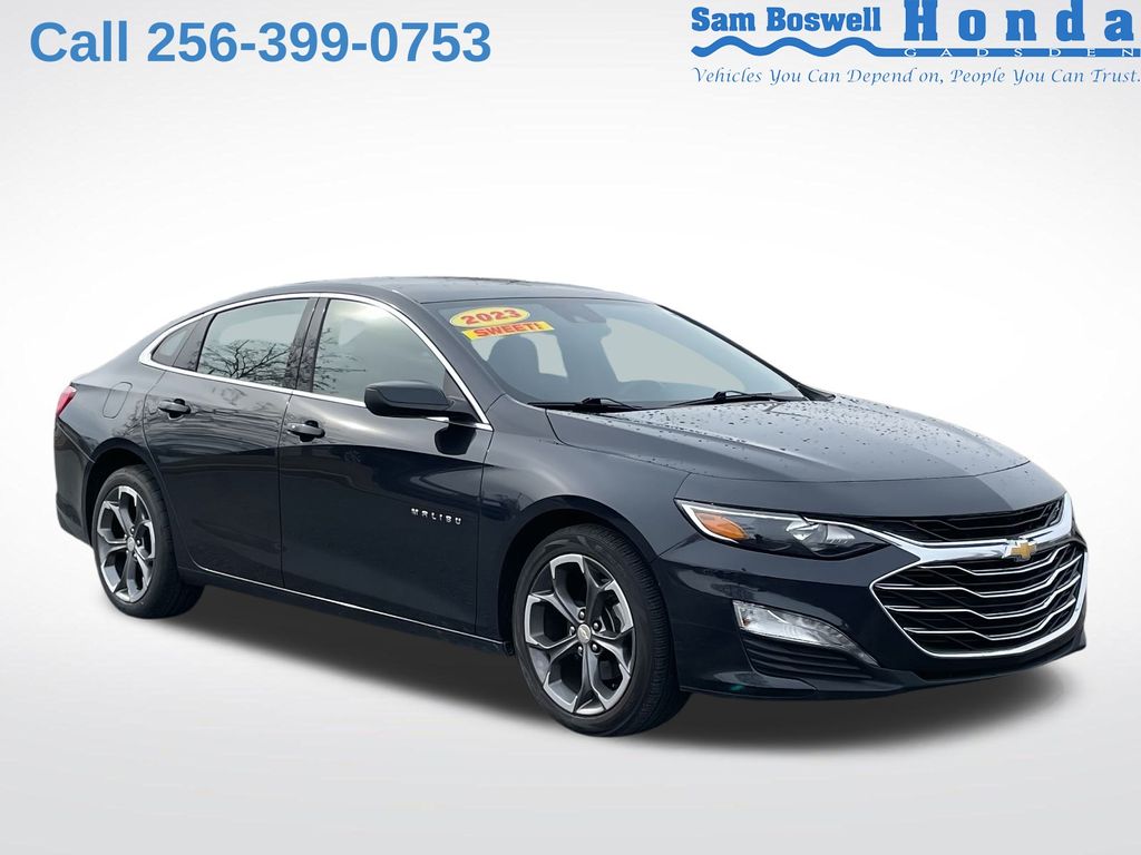 2023 Chevrolet Malibu LT with 1LT FWD