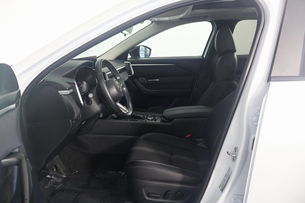 Thumbnail: 2023 Mazda CX-50 - 10