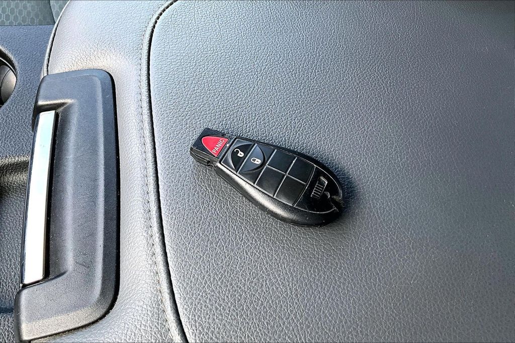 2015 Ram 1500 Express - 10