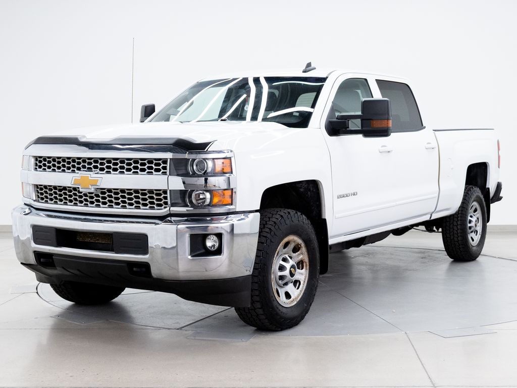 2019 White Chevrolet Silverado 2500HD LT 4X4 Truck