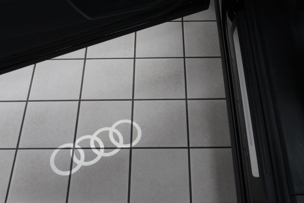 Thumbnail: 2025 Audi Q5 - 14