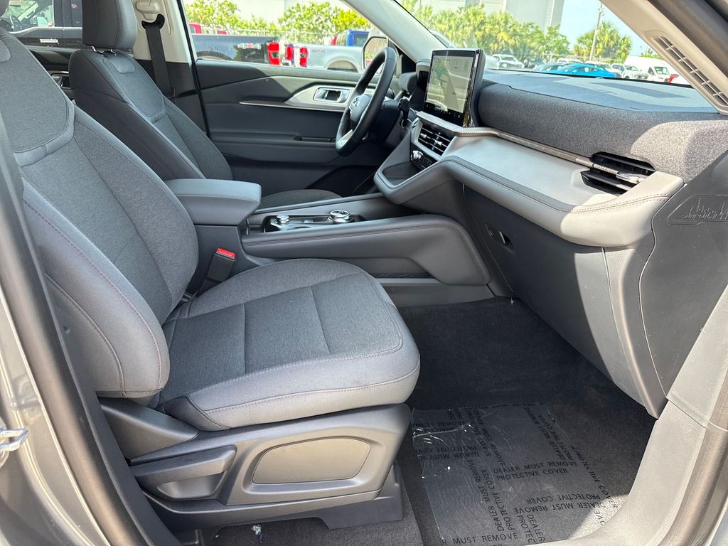 New 2026 Gray Ford Active image 22