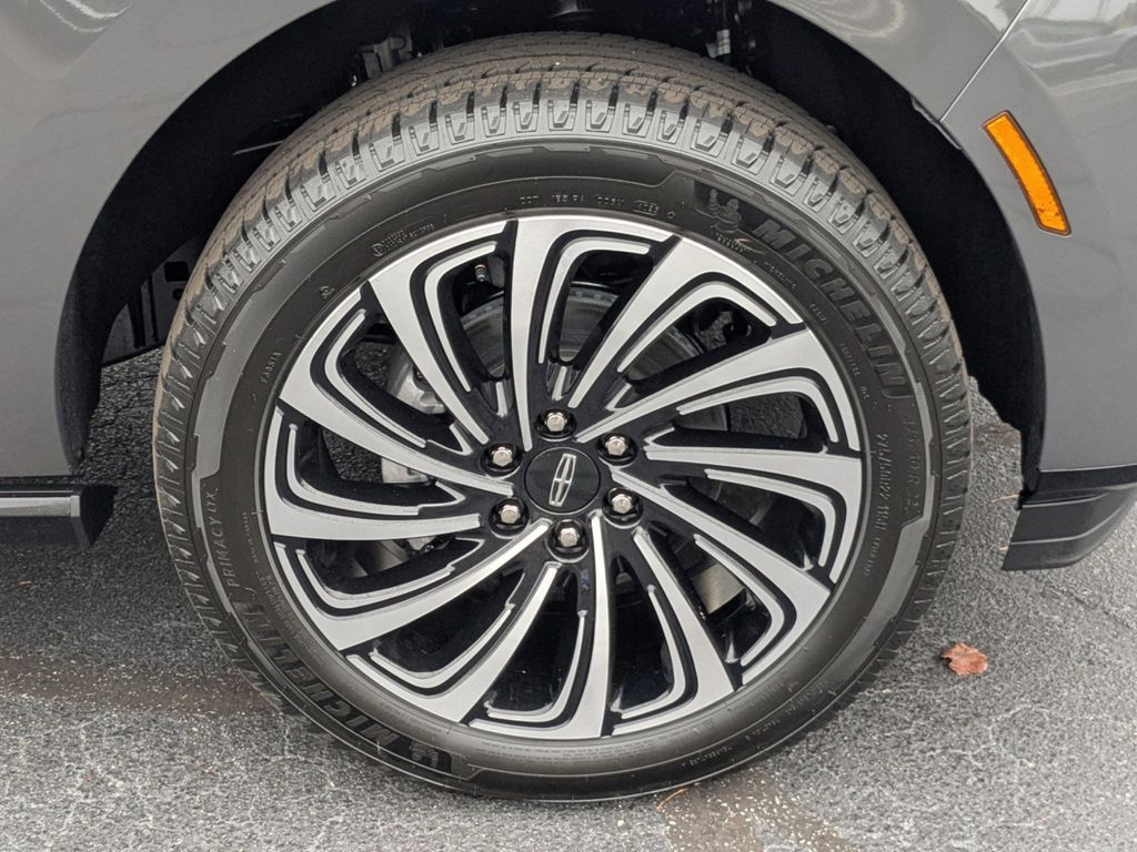 2025 Lincoln Navigator Black Label L