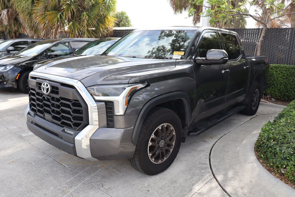 2022 Toyota Tundra SR5 -
                  West Palm Beach, FL