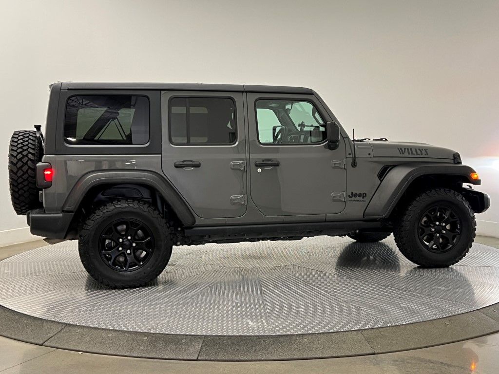 Thumbnail: 2020 Jeep Wrangler - 8