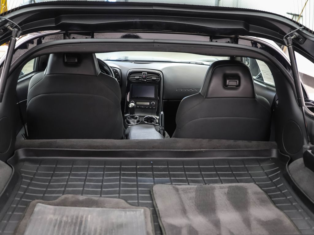 Thumbnail: 2013 Chevrolet Corvette - 18