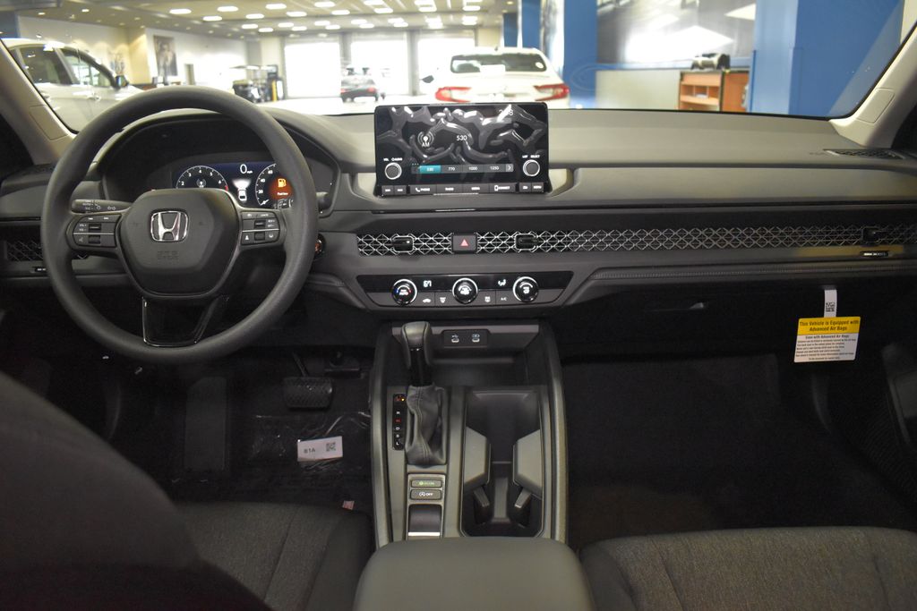 Thumbnail: 2025 Honda Accord - 10