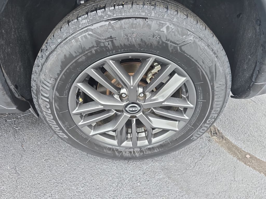 Used 2024 Nissan Rogue SUV