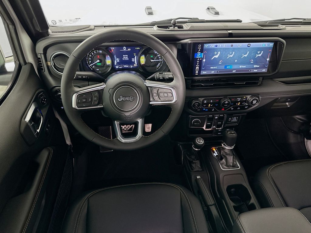 Thumbnail: 2024 Jeep Wrangler - 22