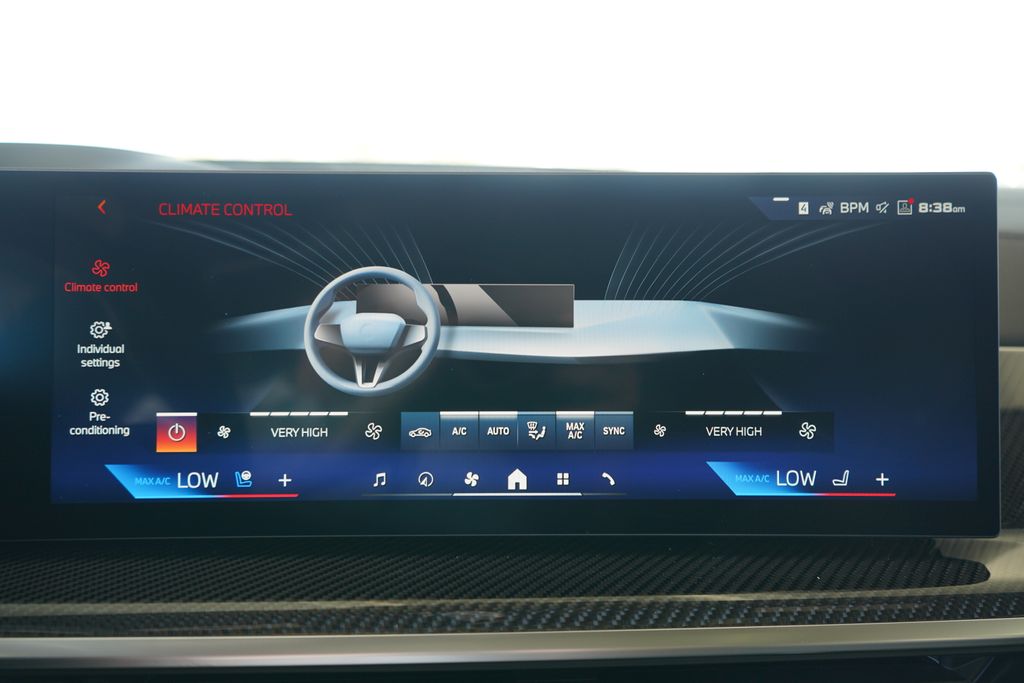 Thumbnail: 2026 BMW X7 - 18