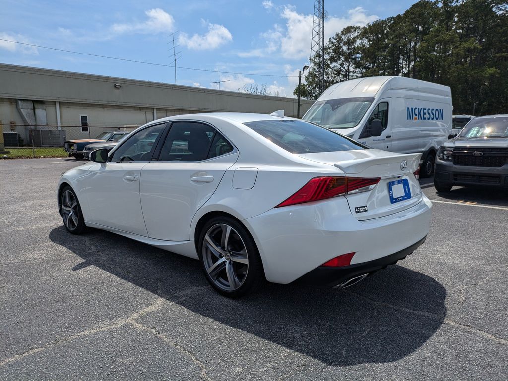 2018 Lexus IS 300 