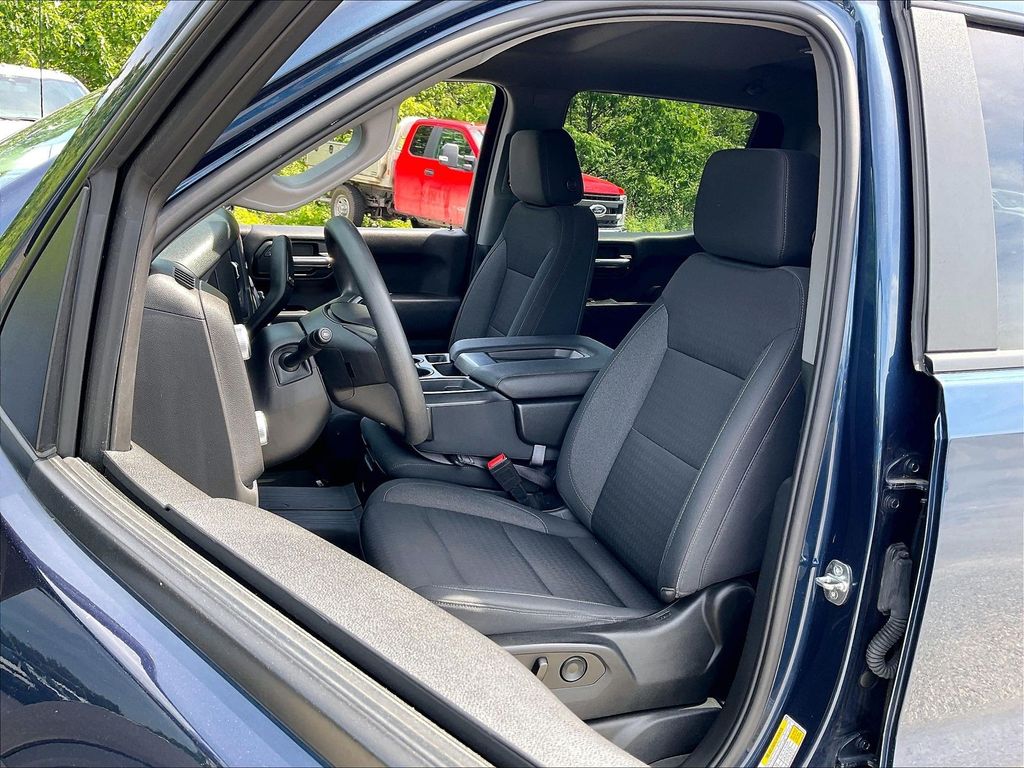 2022 GMC Sierra 1500 — photo 9