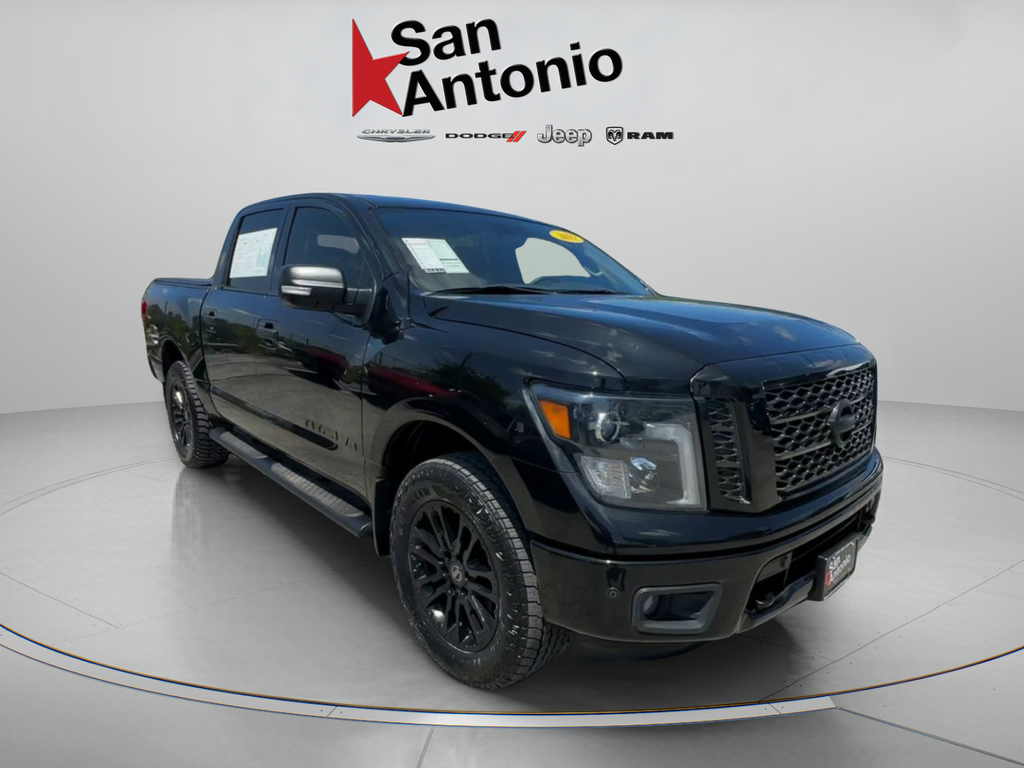 Gray (Magnetic Black Metallic) 2019 Nissan Titan Pickup Truck Four-Wheel Drive 7-Speed Automatic