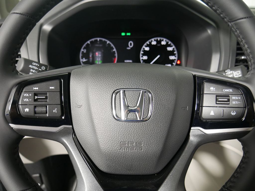 2025 Honda Odyssey Touring 19