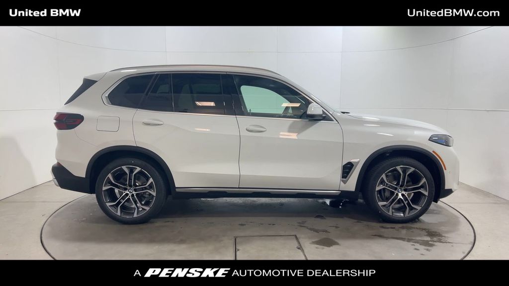 2026 BMW X5 sDrive40i 9