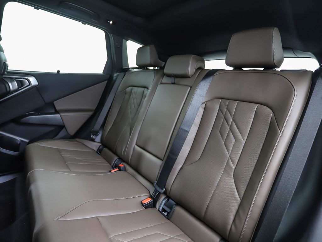 Thumbnail: 2026 BMW X3 - 24