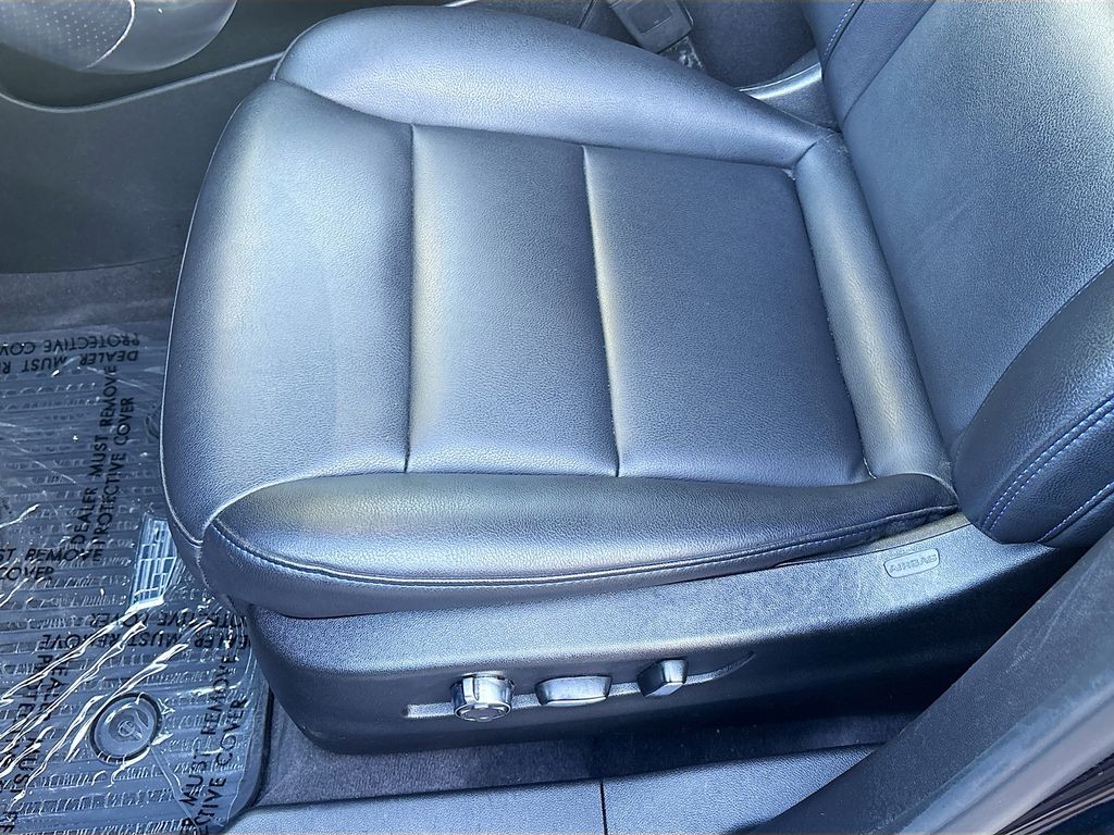 Used 2024 Black Cadillac Sport image 19