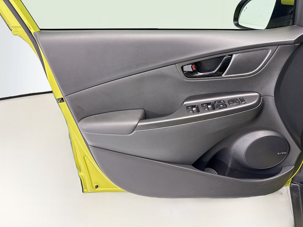 Thumbnail: 2019 Hyundai Kona - 22