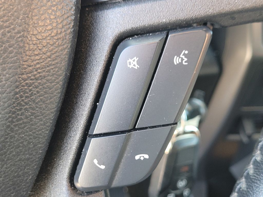 Used 2018 Red Ford XLT image 22