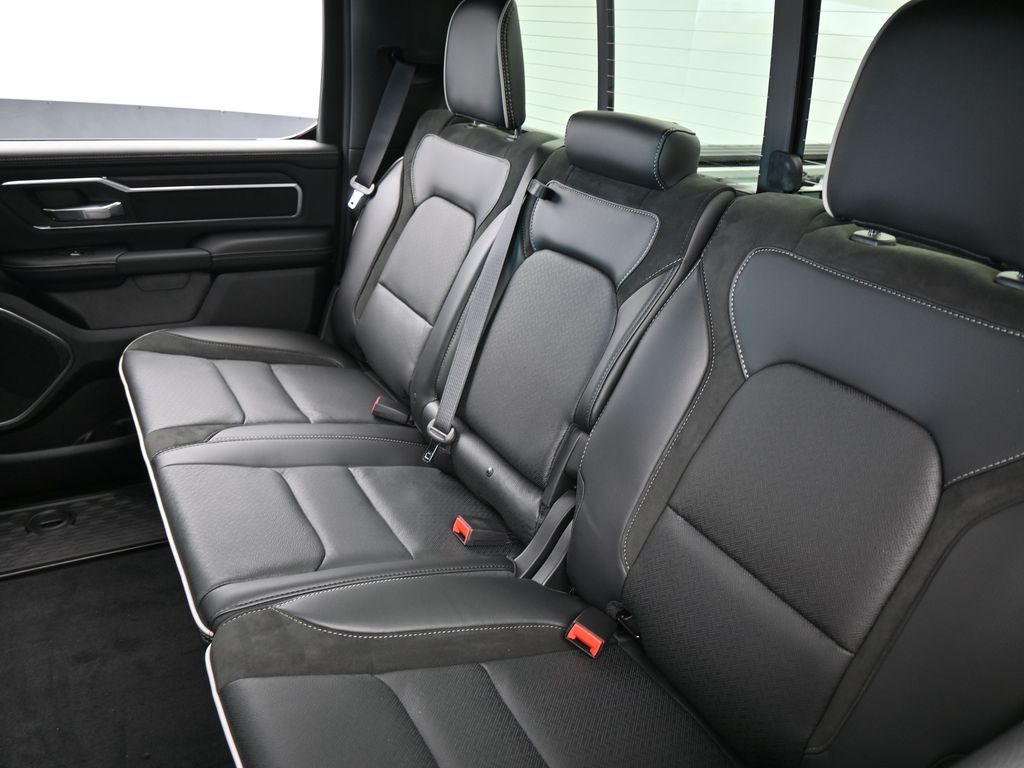 New 2026 Serrano Green Metallic Ram Laramie image 35