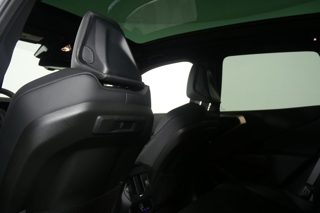 Thumbnail: 2025 BMW X3 - 17