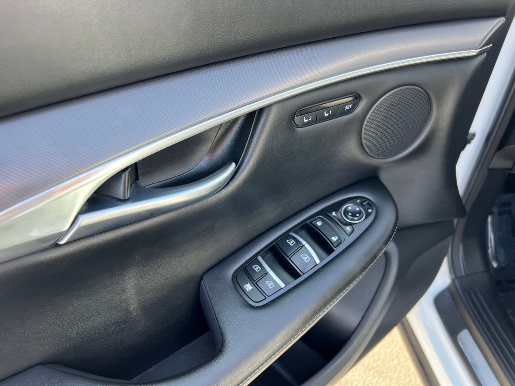 Thumbnail: 2024 INFINITI QX50 - 13