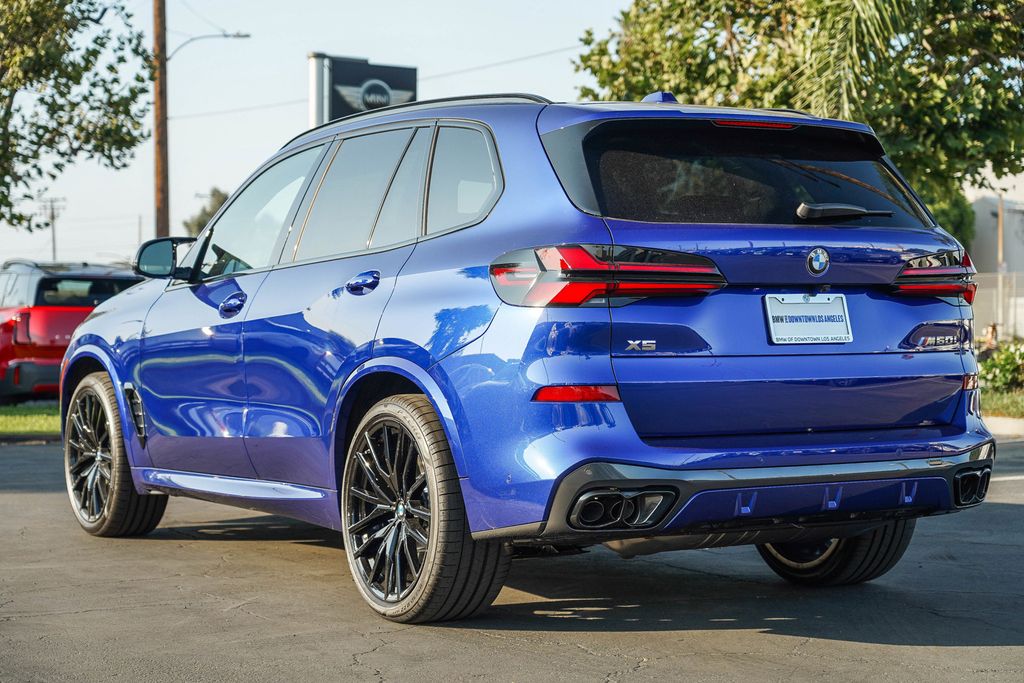 2025 BMW X5 M60i 6