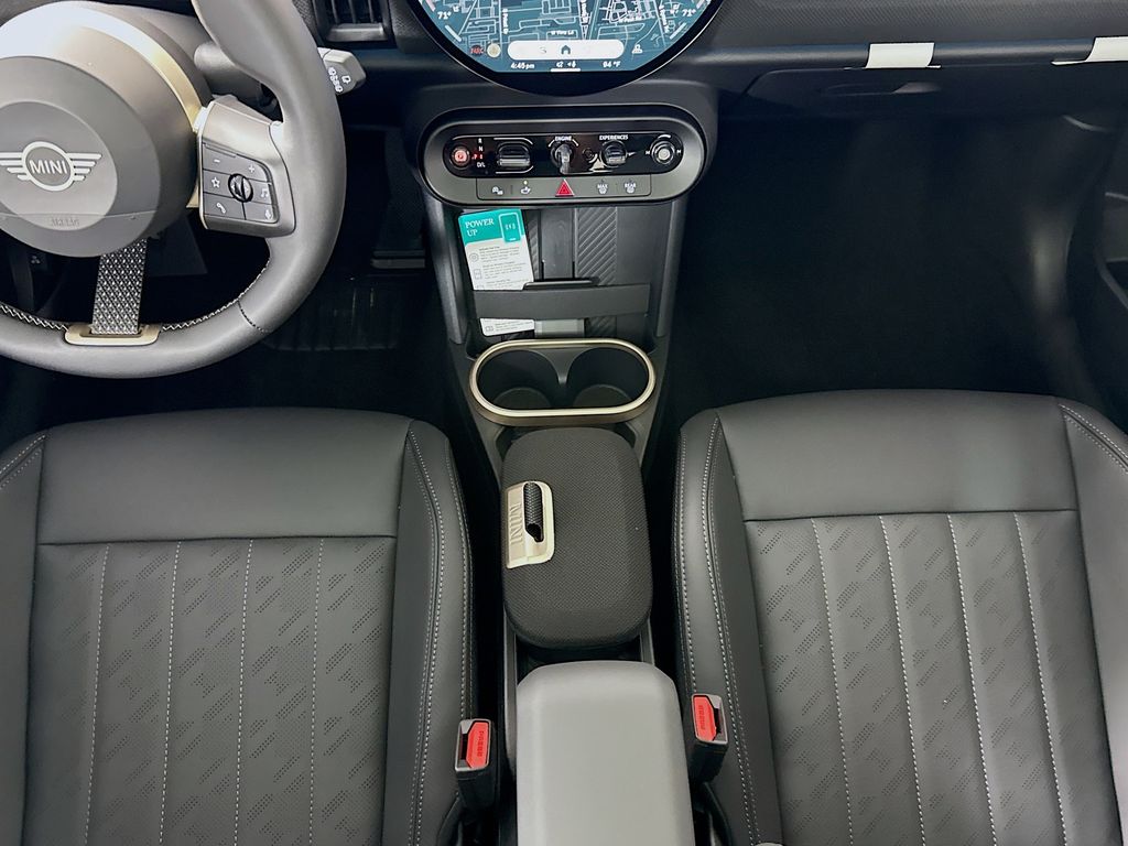 Thumbnail: 2026 MINI Cooper - 17