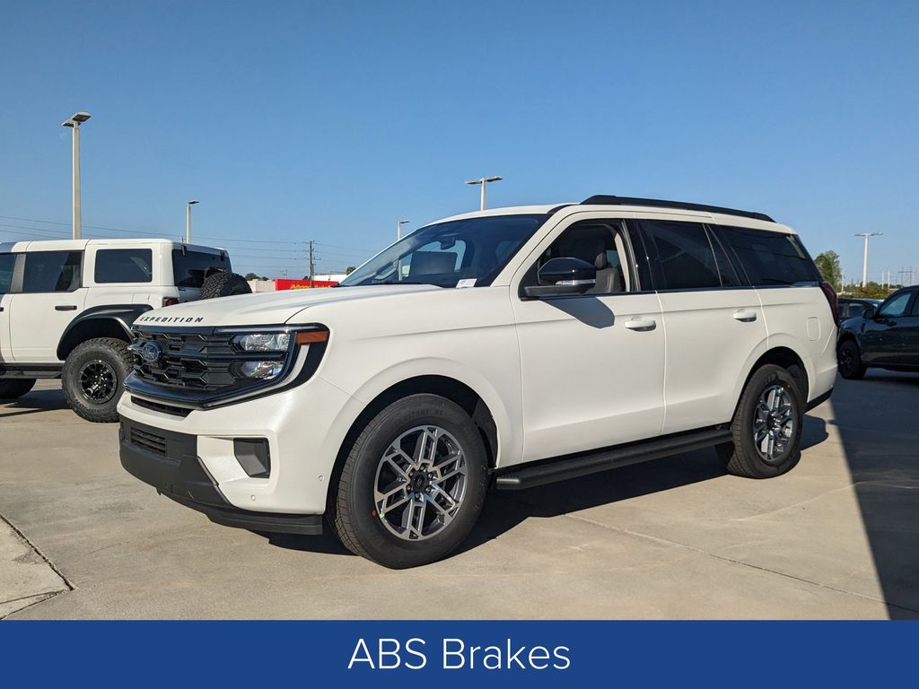 2025 Ford Expedition Active