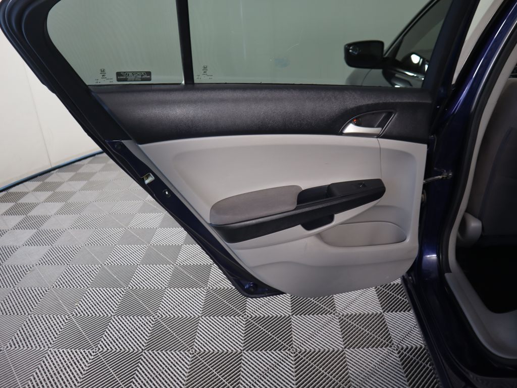 Thumbnail: 2012 Honda Accord - 25